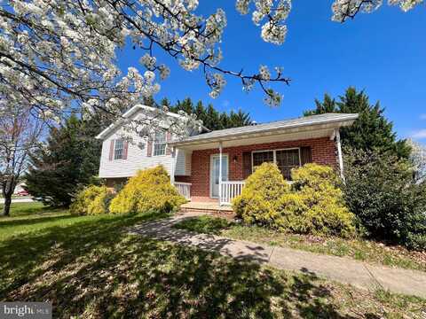 28 GETTYSBURG COURT, LITTLESTOWN, PA 17340