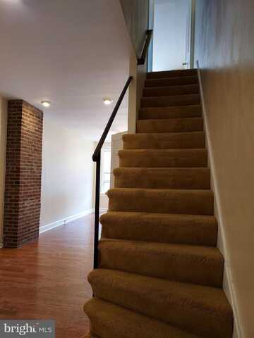 619 N 2ND STREET, HARRISBURG, PA 17101