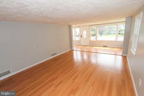 6721 RADCLIFFE STREET, BRISTOL, PA 19007
