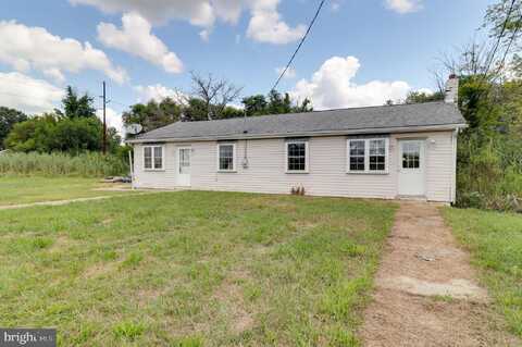 32 OLD KINGS HIGHWAY, MANNINGTON, NJ 08079