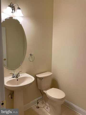 154 MOUNTAIN VIEW DRIVE, WEST CHESTER, PA 19380