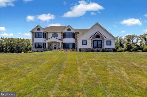 34 CHASEN COURT, READING, PA 19608