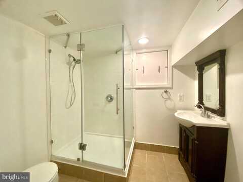 #PrivateRoomW/Bath S 16TH STREET, PHILADELPHIA, PA 19145