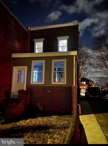 1002 CLIFTON AVENUE, DARBY, PA 19023