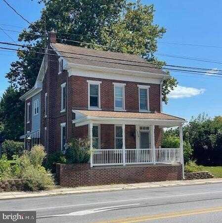 1329 BROADWAY, HANOVER, PA 17331