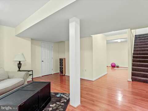 455 THAMES STREET, HAGERSTOWN, MD 21740