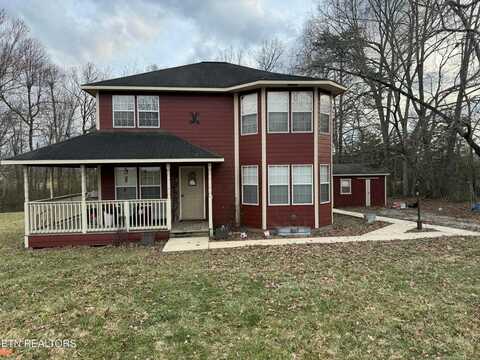 422 Deer Lodge Hwy, Clarkrange, TN 38553