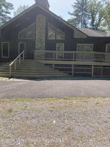 537 Mossy Hill Road, Catskill, NY 12414