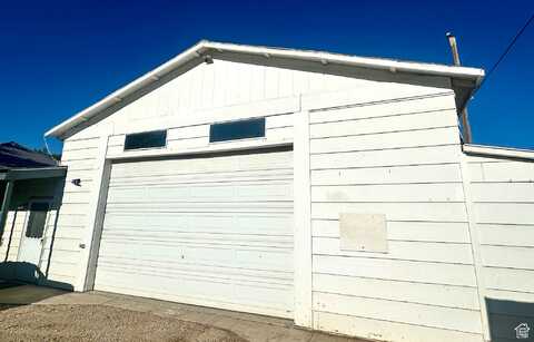 439 E 400 S, Vernal, UT 84078