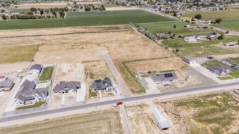 5752 W 2425 N, Hooper, UT 84315