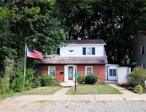 104 Pittsburgh Cir, Ellwood City, PA 16117