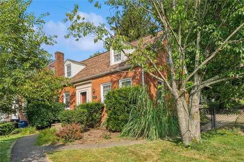 823 Irwin Drive, Baldwin Boro, PA 15236