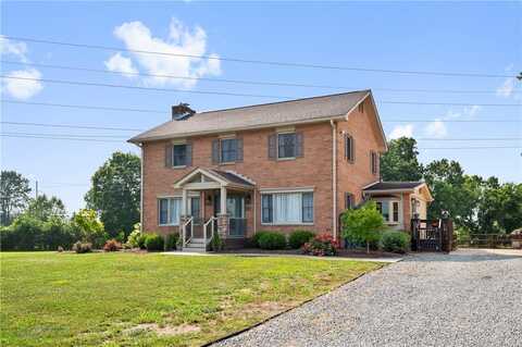 1217 Old Leechburg Road, Plum, PA 15239