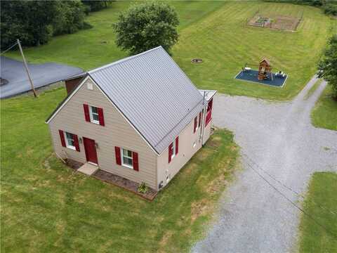 180 Beale Road, Buffalo Twp, PA 16055