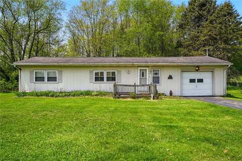 49 Orchard Rd, Wilmington Twp, PA 16142