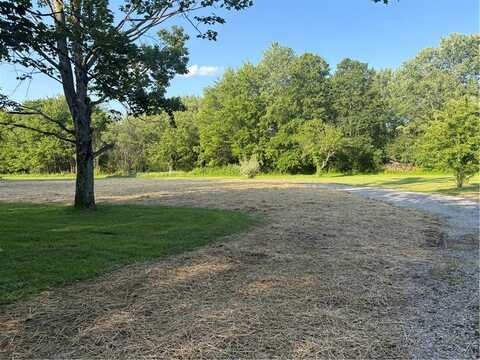 115 Fenster Ln, Prospect, PA 16052