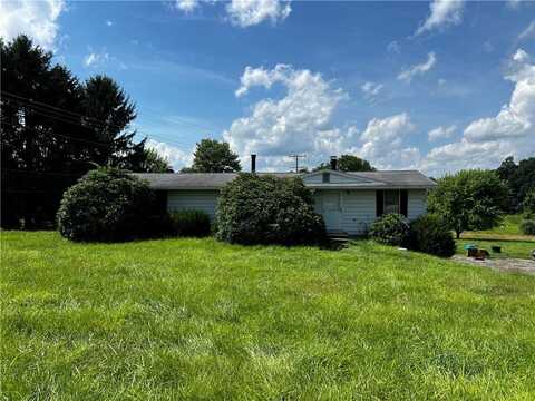 427 Euclid Rd, Cloe, PA 16001