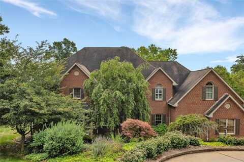 7007 Fair Oaks Drive, Murrysville, PA 15632