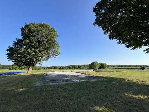 833 Farker Road, Chateaugay, NY 12920