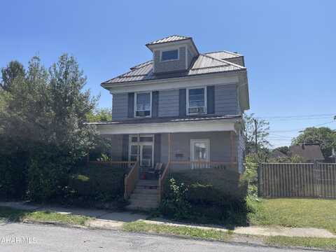 1611 21st Avenue, Altoona, PA 16601