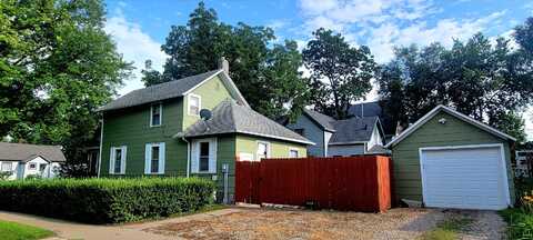 504 S 3rd Street, Aberdeen, SD 57401