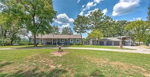 82 County Road 327, Berryville, AR 72616