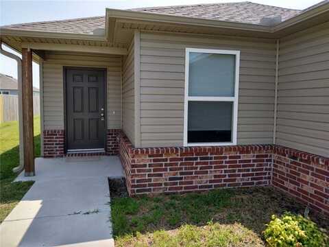 1505 S Corsac ST, Siloam Springs, AR 72761