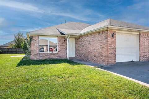 409 E Southern Trace ST, Rogers, AR 72758