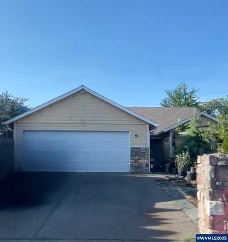 4385 Mahrt Ave SE, Salem, OR 97317