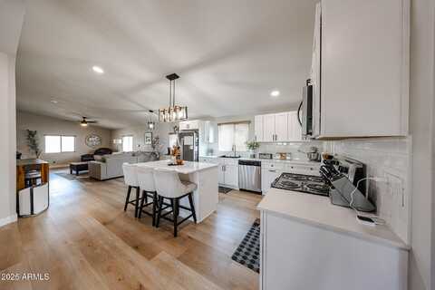 2401 W SOUTHERN Avenue, Tempe, AZ 85282