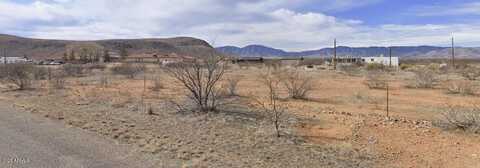 980 E 4TH Street, Pearce, AZ 85625