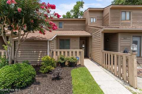 241 Saint James Court, Wilmington, NC 28409