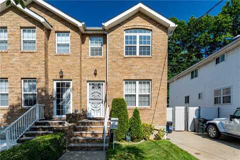 132 South Railroad Avenue, Staten Island, NY 10305
