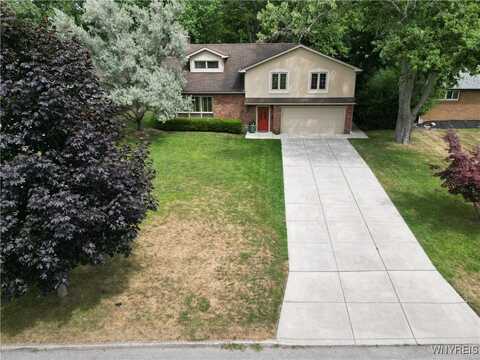 95 Tristan Lane, Amherst, NY 14221