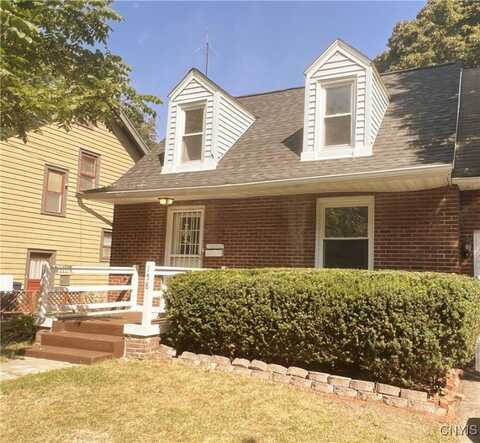 158 Parkway Drive, Syracuse, NY 13207