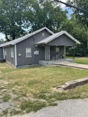705 S 27 Highway, Marshall, AR 72650