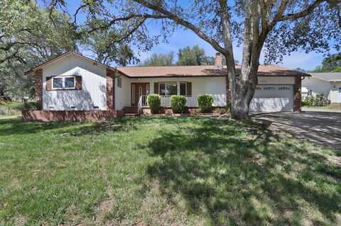 1439 Calaveritas Road, San Andreas, CA 95249