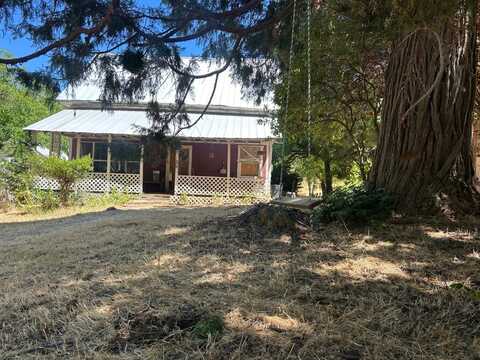 72 Pine, West Point, CA 95255