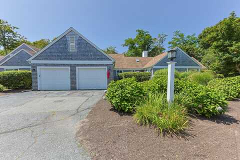 11 Juniper Circle, Brewster, MA 02631