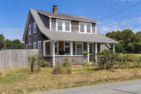 138 Center Street, South Dennis, MA 02660