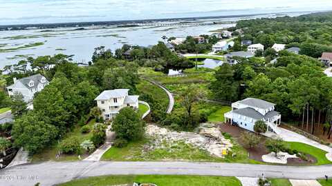 9810 Clarendon Drive, Emerald Isle, NC 28594