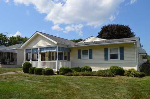 443 W Hubert Avenue, Lancaster, OH 43130
