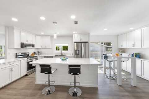 73425 Highland Springs Drive, Palm Desert, CA 92260