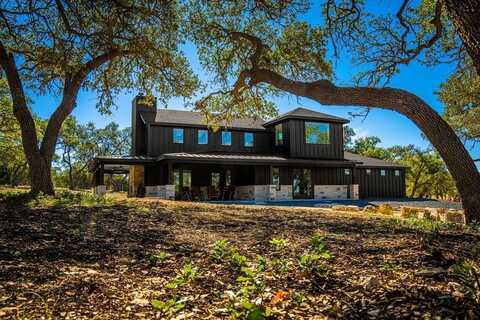 554 Springfield Rd, Fredericksburg, TX 78624