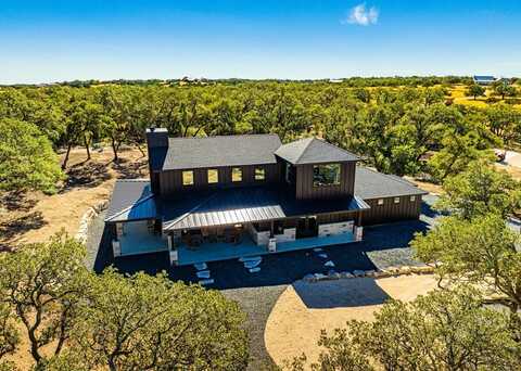 554 Springfield Rd, Fredericksburg, TX 78624