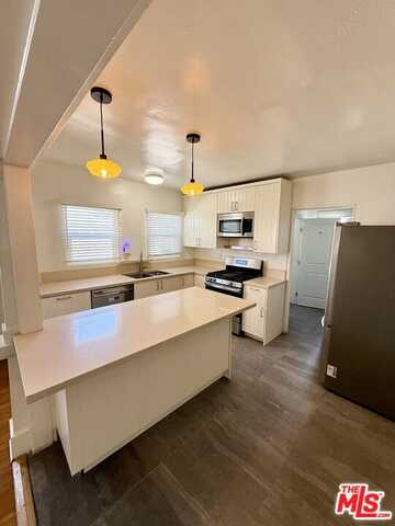 1436 S Norton Ave, Los Angeles, CA 90019