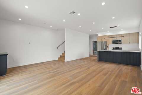 4527 W 17th St, Los Angeles, CA 90019