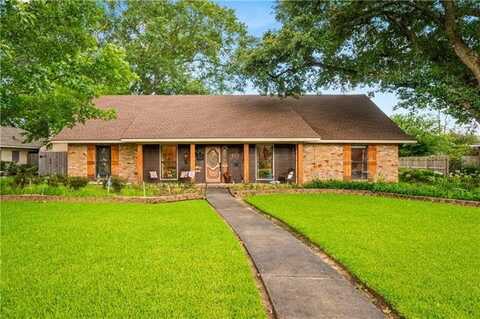 403 SWEETBRIAR Drive, Alexandria, LA 71303