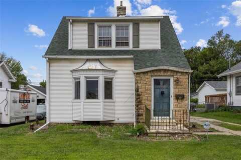1716 1st Ave NW, Cedar Rapids, IA 52405