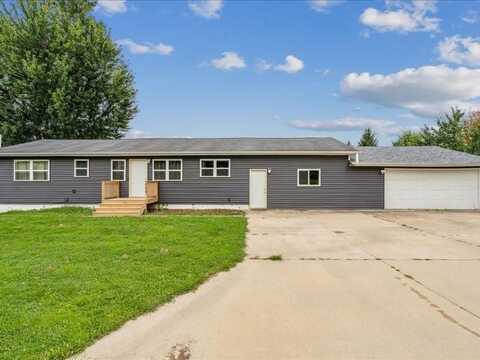 404 Main St NW, Shellsburg, IA 52332